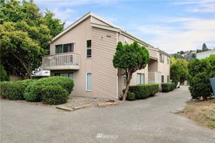 602 Burnett Ave S - Photo 1 of 1
