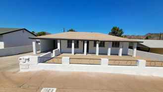 1128 E Orchid Ln - Photo 1 of 1