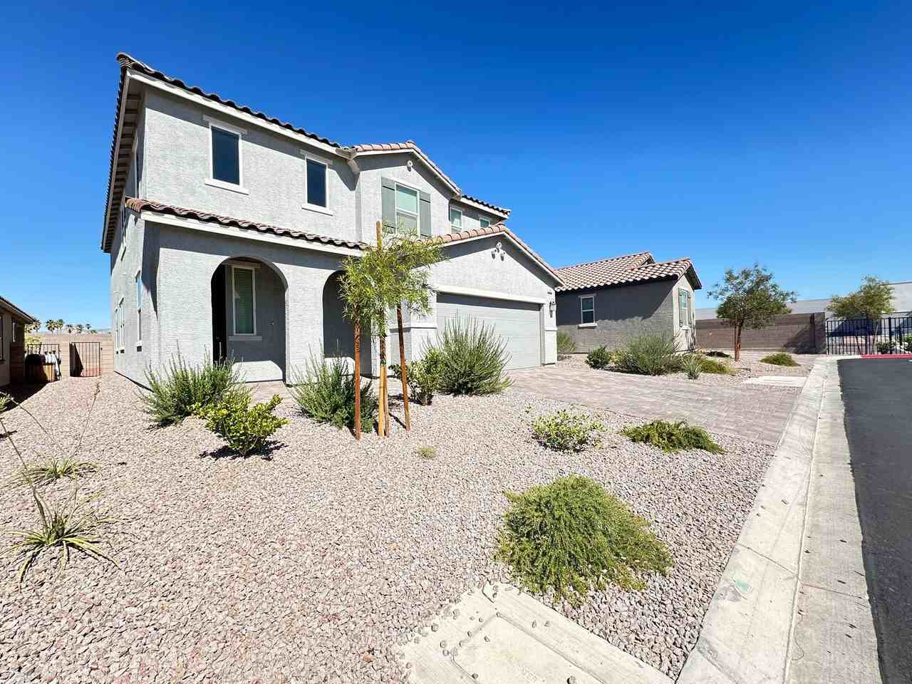 8611 Vermont Vista Street - Photo 3 of 31