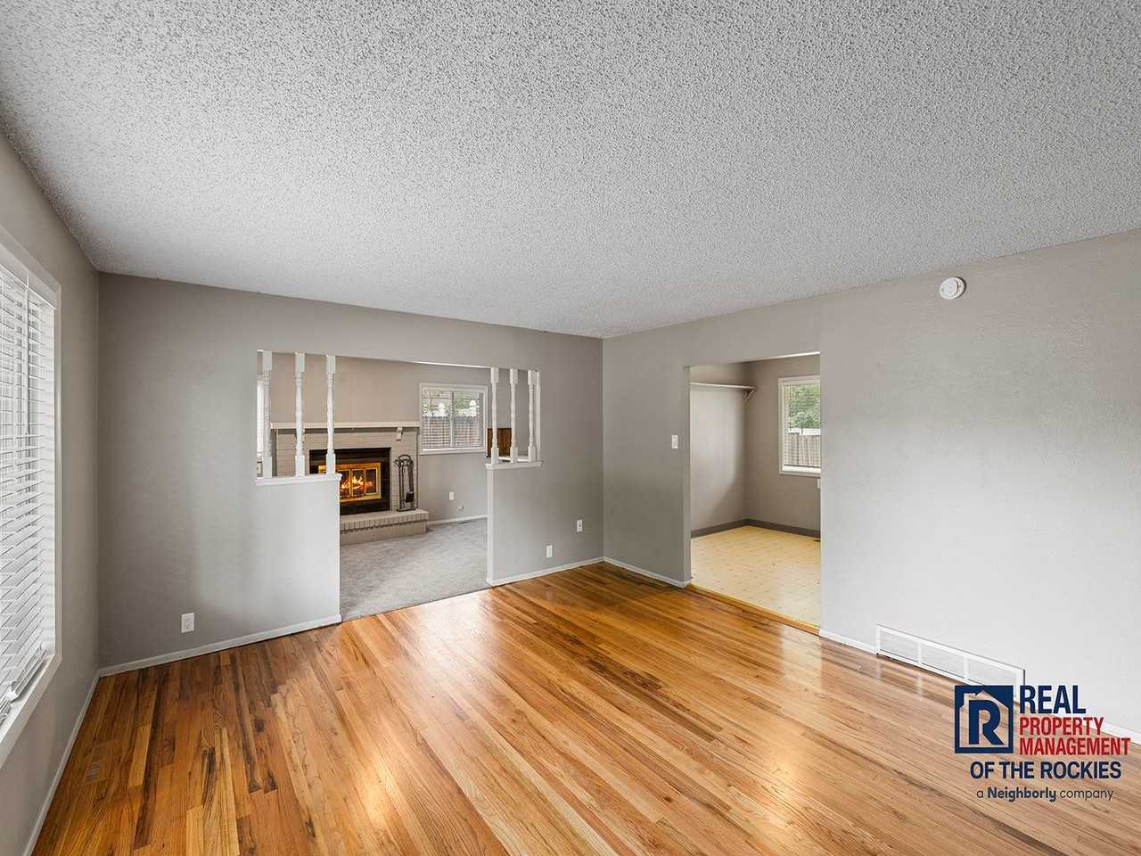 1028 Castlerock Dr - Photo 2 of 19