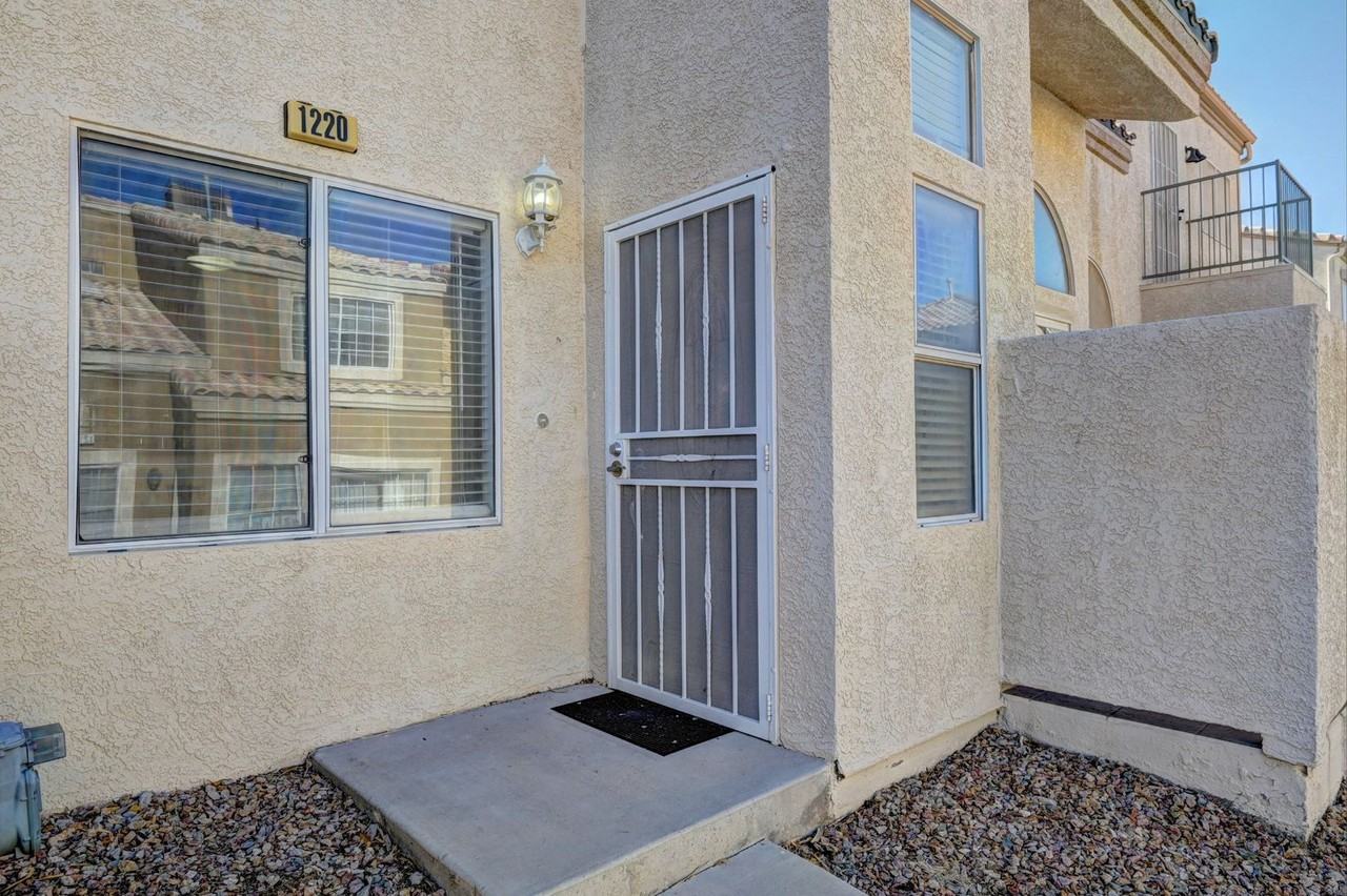 5450 Morris St #1220 - Photo 2 of 18