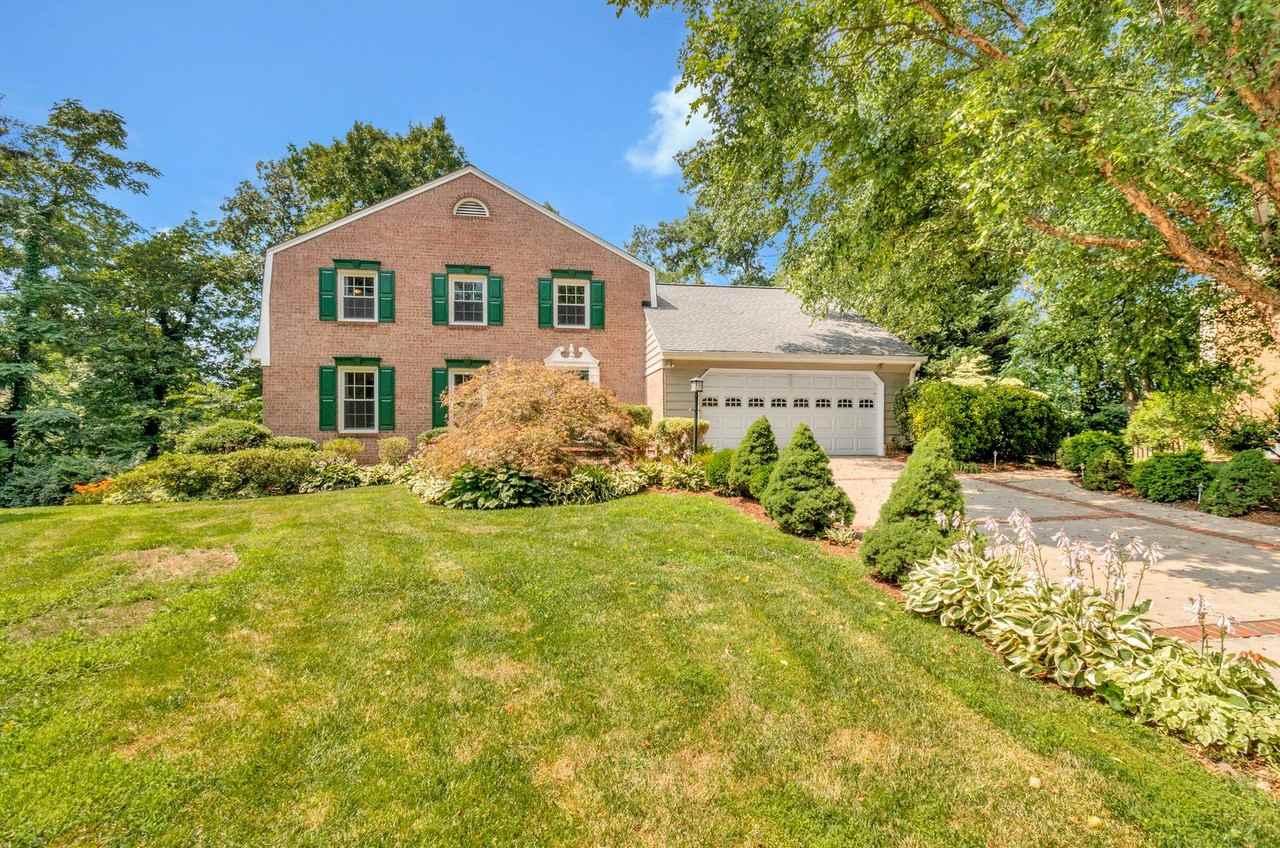 4203 Pickering Place - Photo 3 of 50