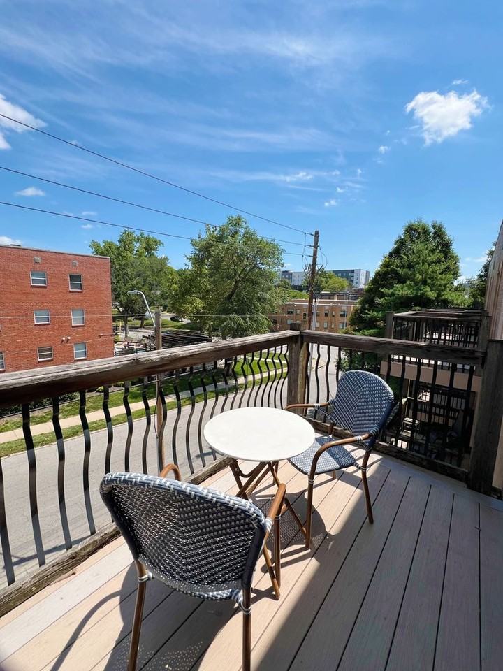 1211 W 45th St - Photo 7 of 12