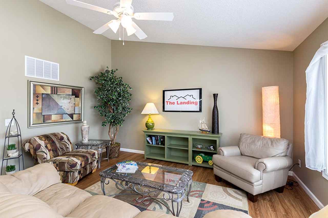 The Landing of Clinton - Photo 3 of 24