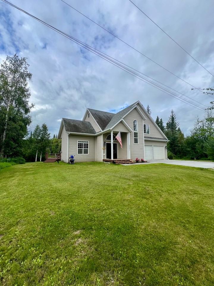 2451 Chief Nickoli Loop - Photo 2 of 40