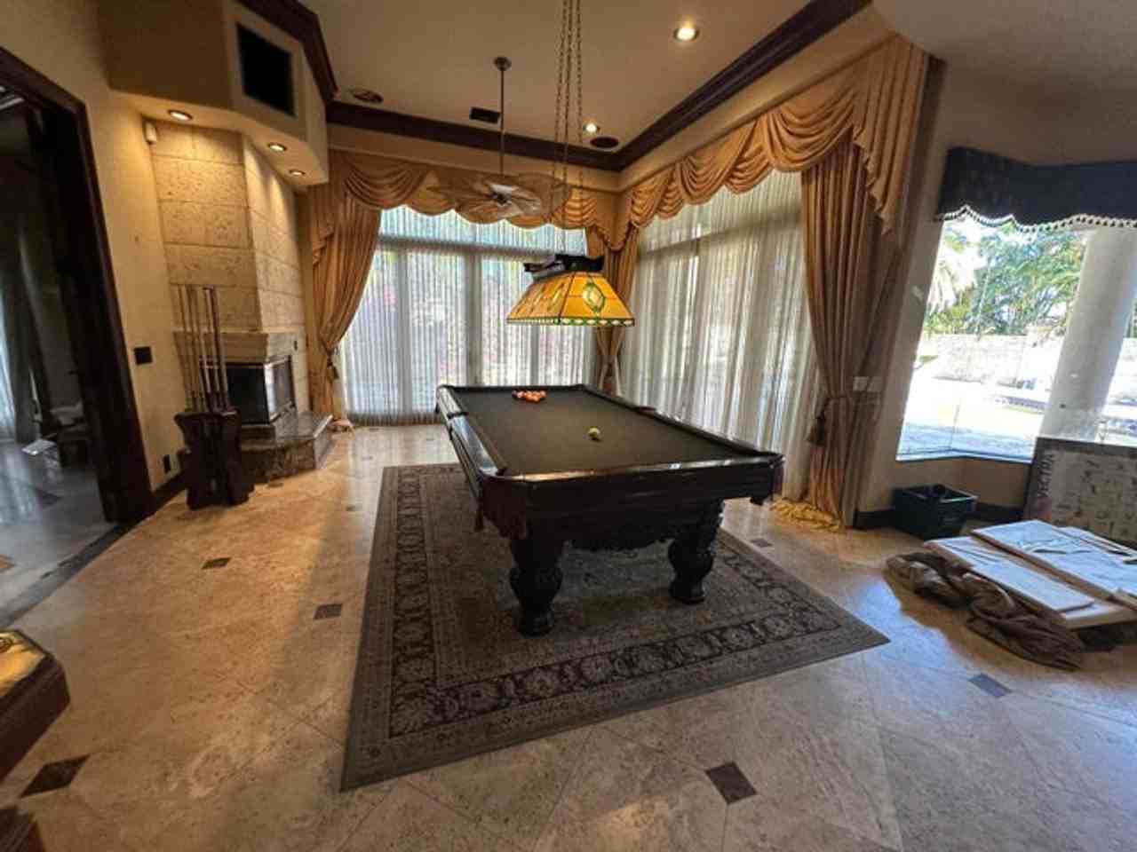 2610 Tecumseh Dr - Photo 6 of 19