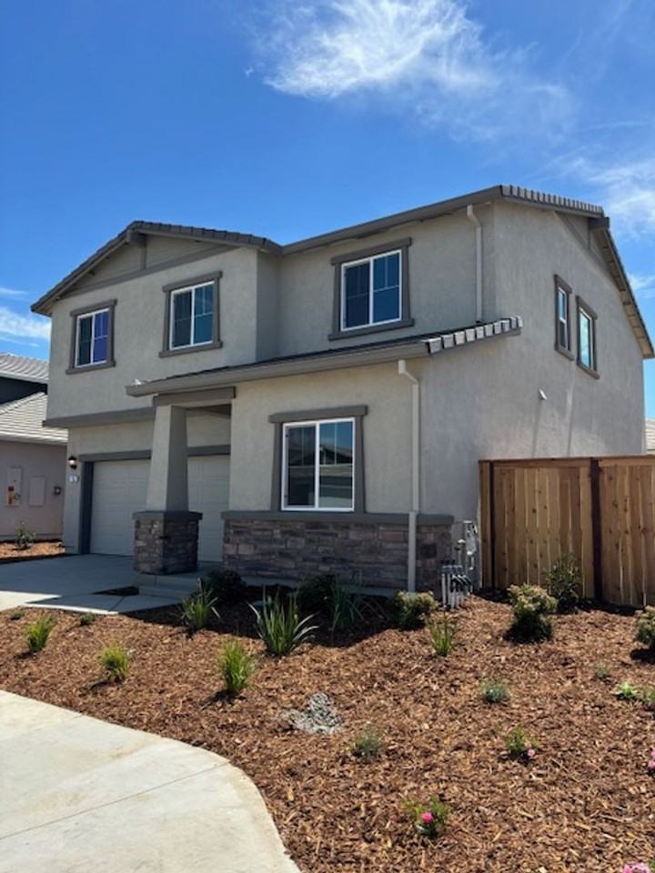 7137 Vail Ranch Rd - Photo 2 of 31