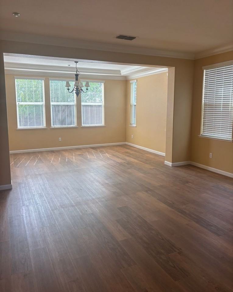 2308 Windy Springs Ln - Photo 3 of 23