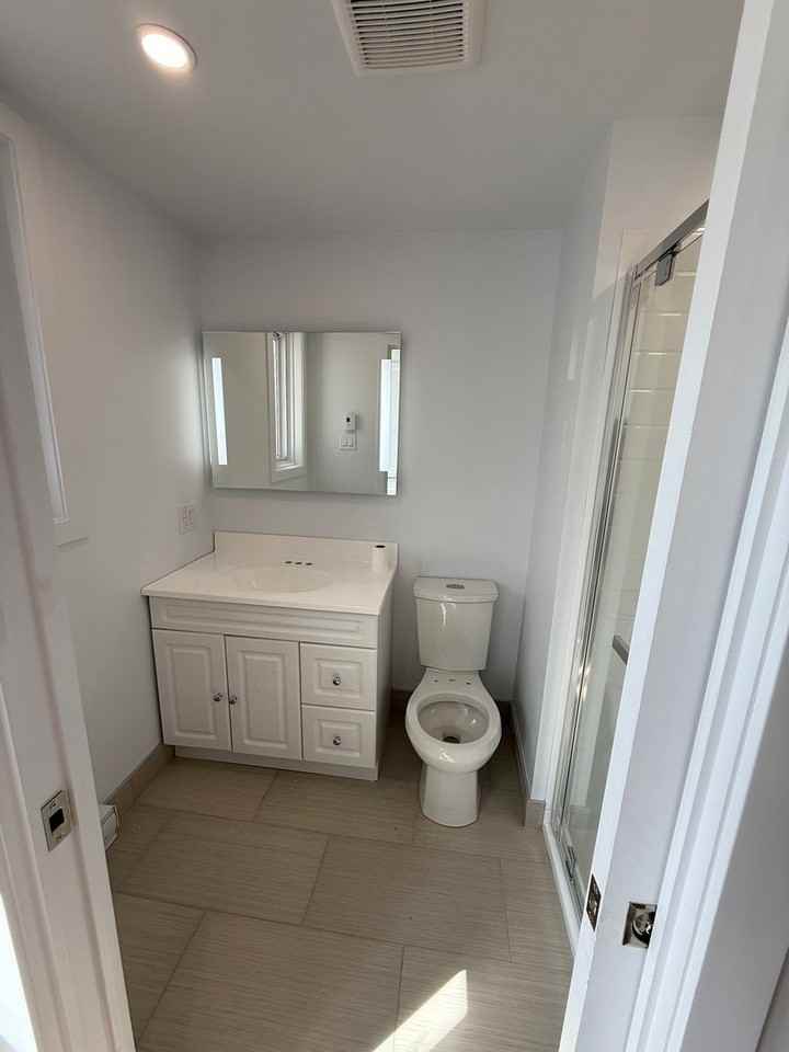 5169 Rue Beaubien E - Photo 2 of 9