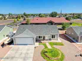 745 E Cobble Ln - Photo 1 of 1