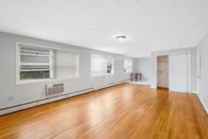 featured image of 183 Barker St #A4