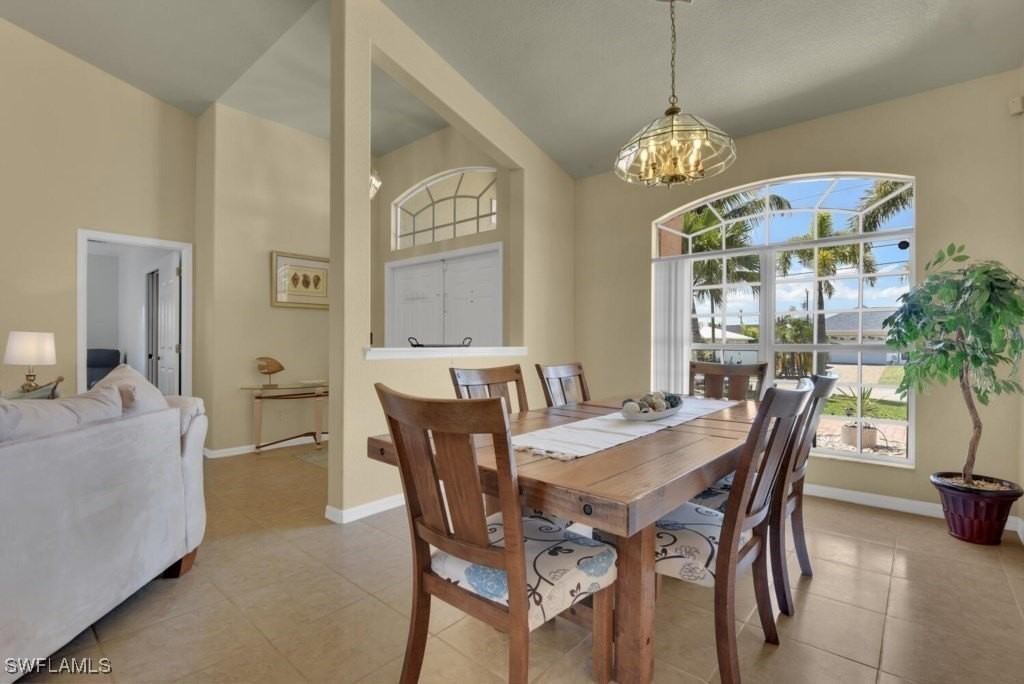 317 Sw 15th Ter - Photo 7 of 22