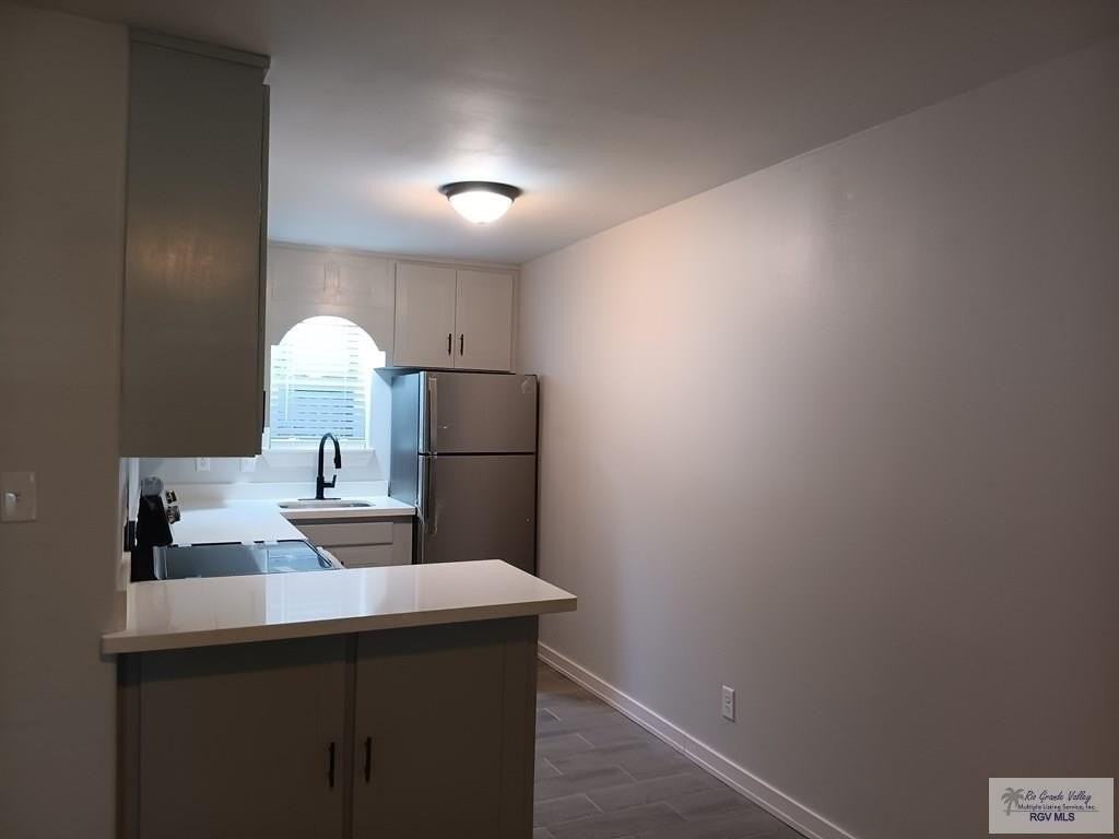 110 W Sixth St - Photo 4 of 20