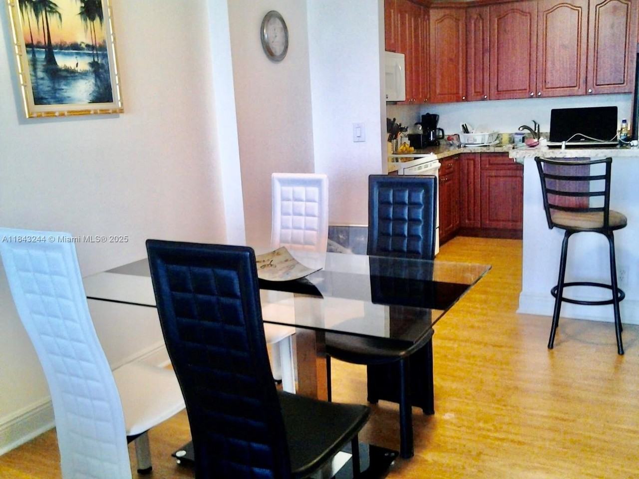 2101 S Ocean Dr #1506 - Photo 3 of 24