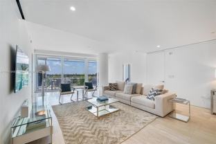 9001 Collins Ave #S406 - Photo 1 of 1