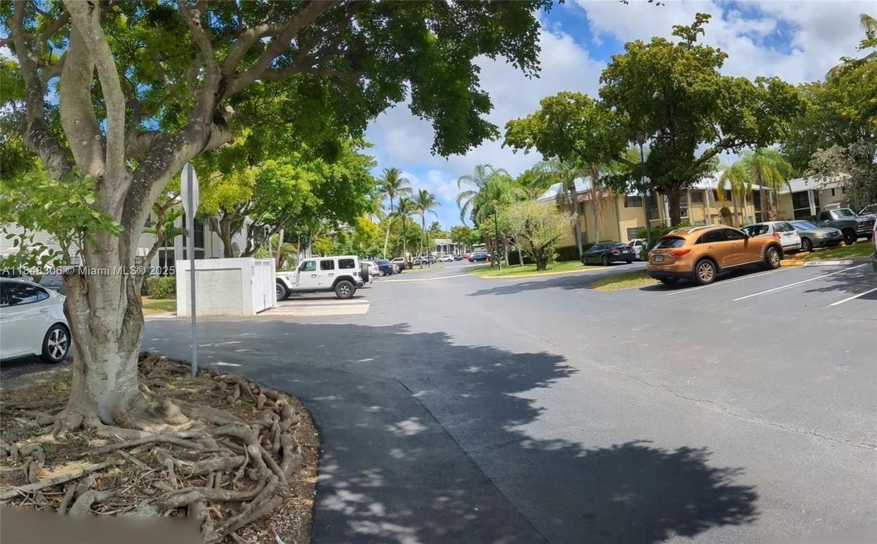 917 Northeast 199th Street #206 - Photo 3 of 19