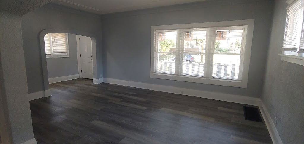 1532 W Concordia Ave - Photo 3 of 8