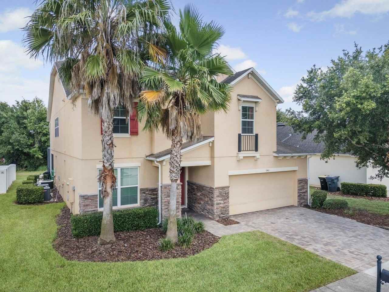 946 Suffolk Place - Photo 2 of 41