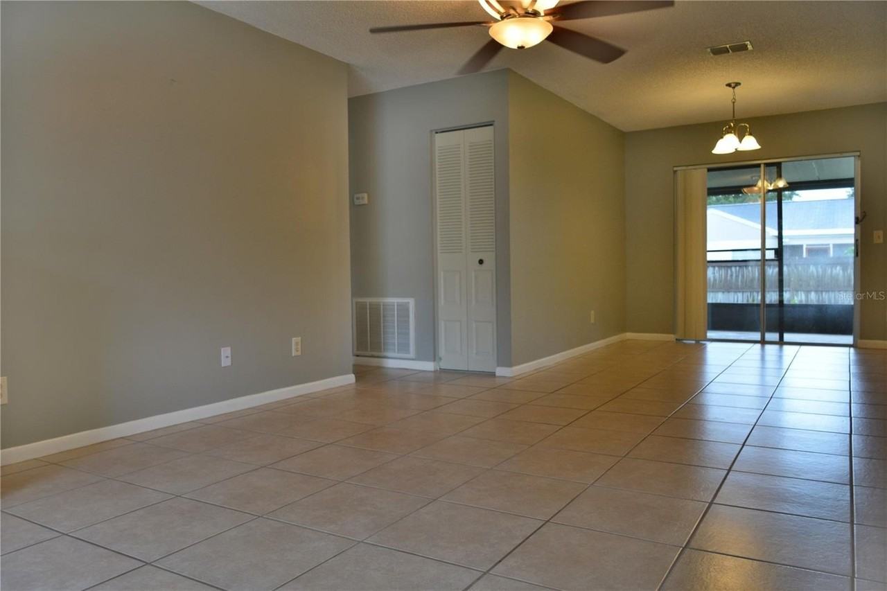 10002 Turkey Trot Pl - Photo 3 of 19