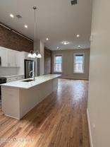 7 Broad St #4 - Photo 1 of 1