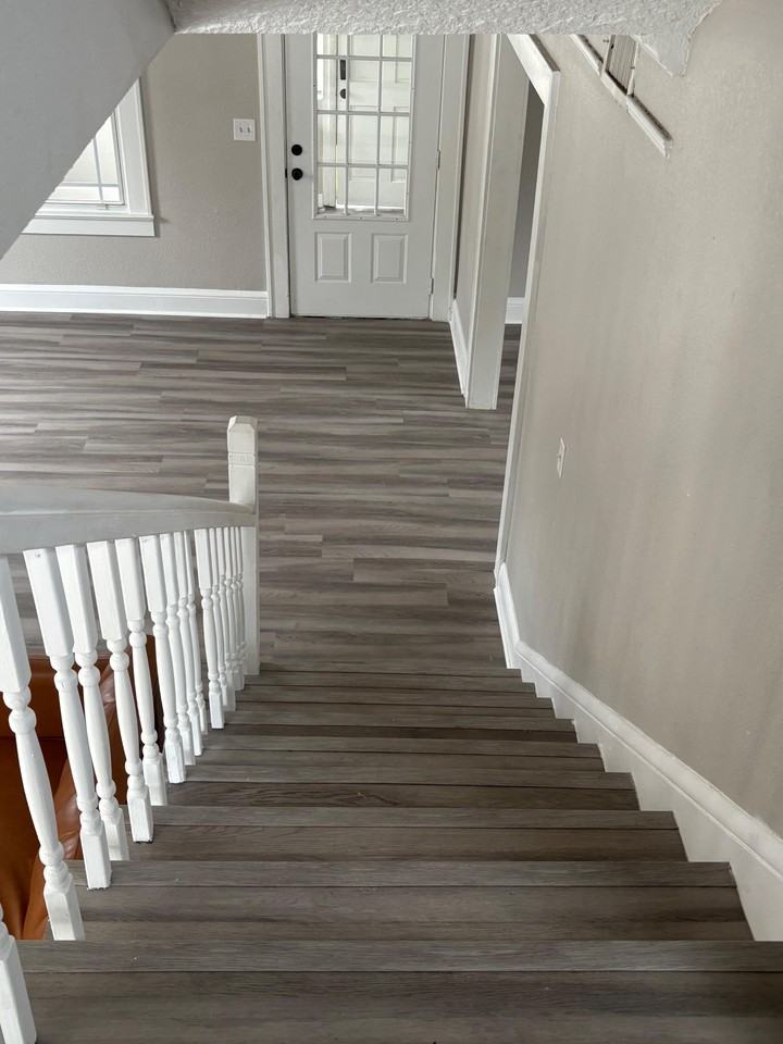 W 16th St - Photo 5 of 15