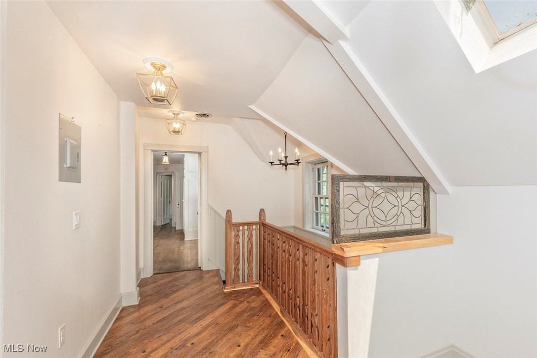 10 E Hanna Ln - Photo 4 of 21