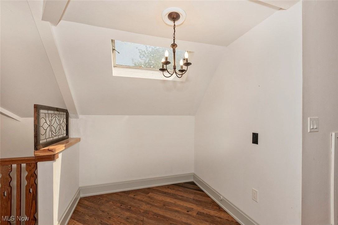 10 E Hanna Ln - Photo 5 of 21