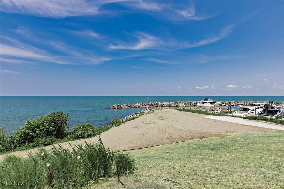 10 E Hanna Ln - Photo 3 of 22