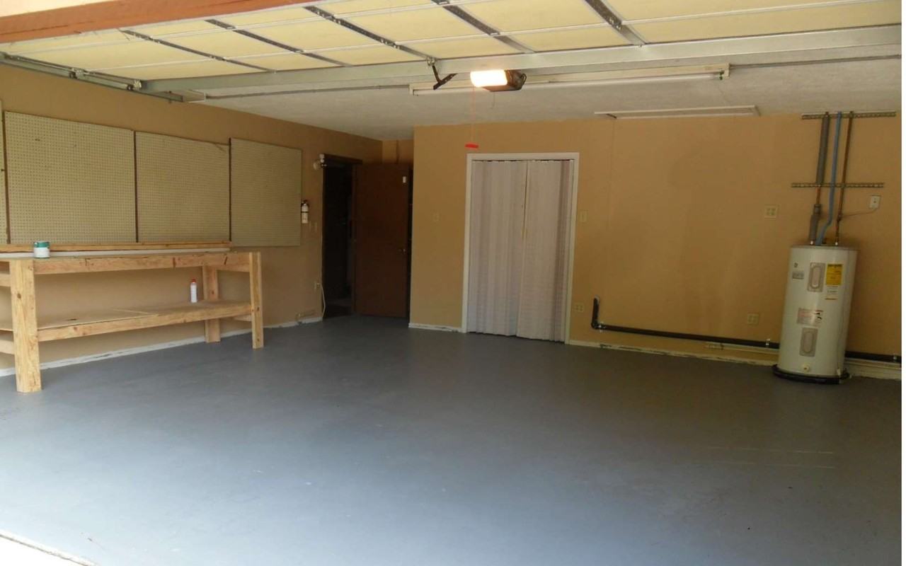 1161 Sw Lake Montgomery Ave - Photo 6 of 23