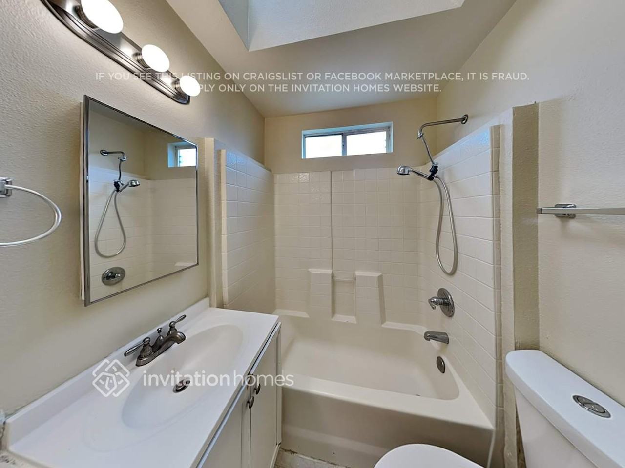 2048 W 65th Pl - Photo 5 of 6