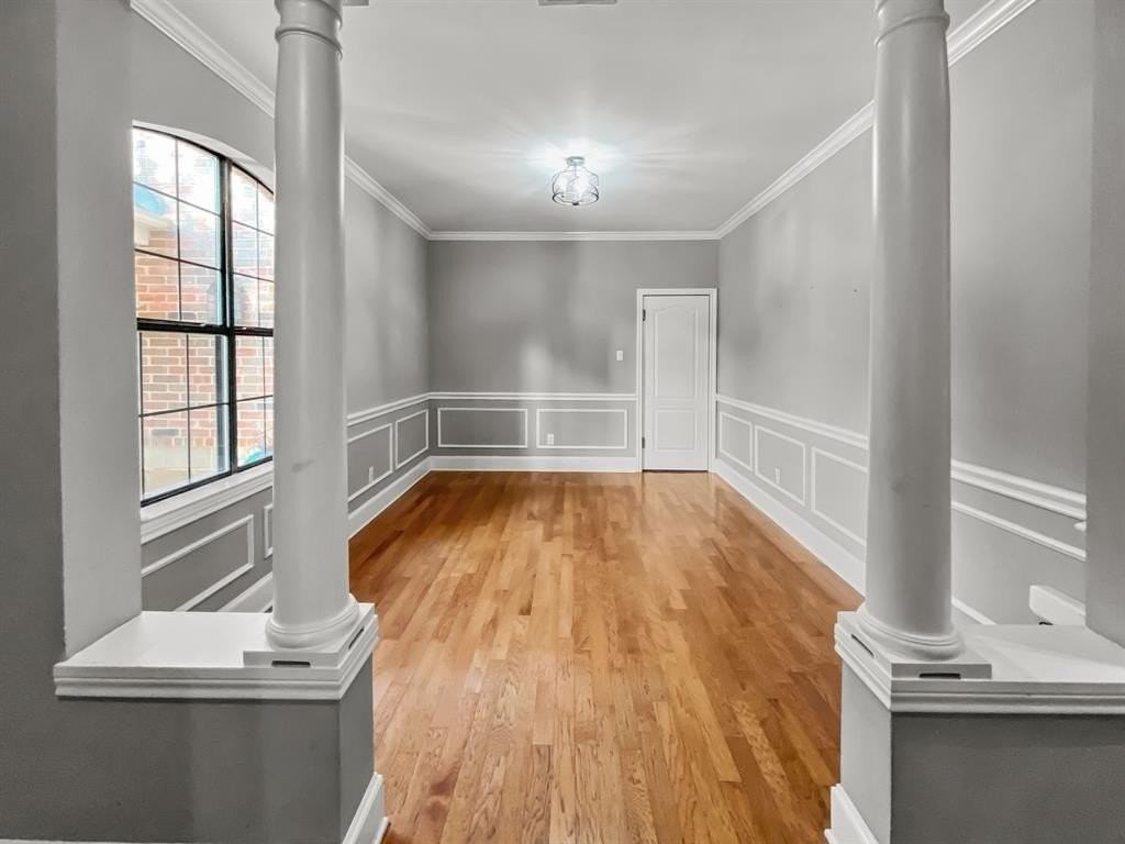 1314 Creekwood Drive - Photo 6 of 28