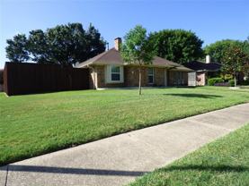 1920 Arbor Creek Dr - Photo 1 of 1