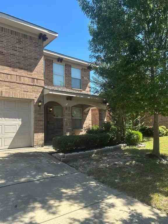 2038 Stagecoach Trl - Photo 2 of 40