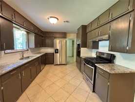 1121 Park Center St - Photo 1 of 1