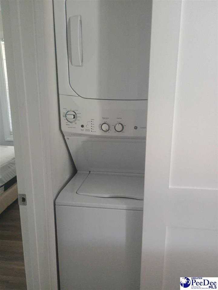 712 Cherokee Road - Photo 6 of 10