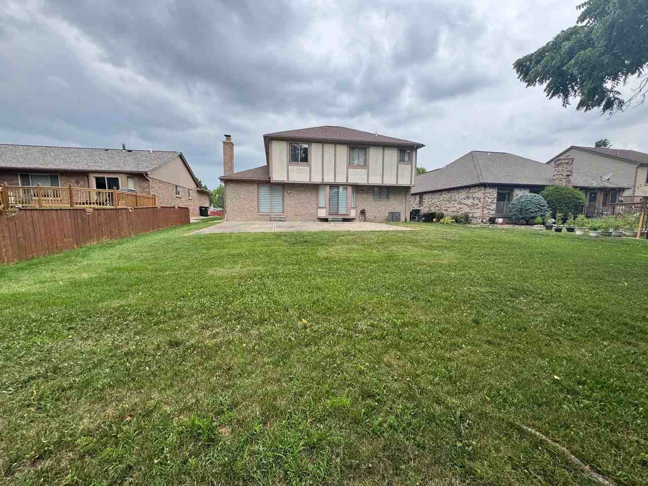 35224 Vito Dr - Photo 5 of 39