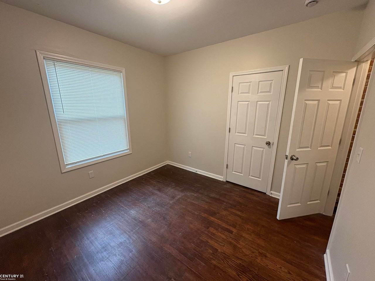 3202 Concord St - Photo 7 of 15