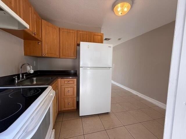 400 Metcalf Ct #401 - Photo 2 of 20