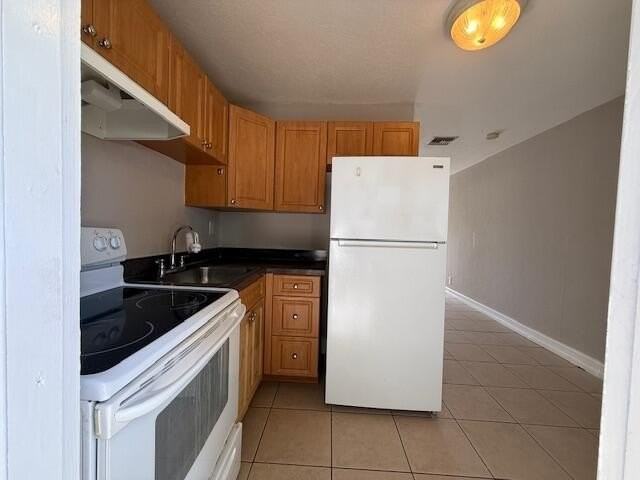 400 Metcalf Ct #401 - Photo 4 of 20