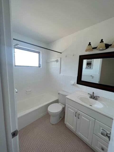 2444 Polk Street #204 - Photo 7 of 8