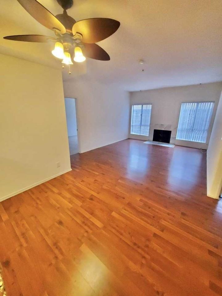 Moorpark St - Photo 3 of 27