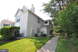 504 Ginger Dr - Photo 1 of 1