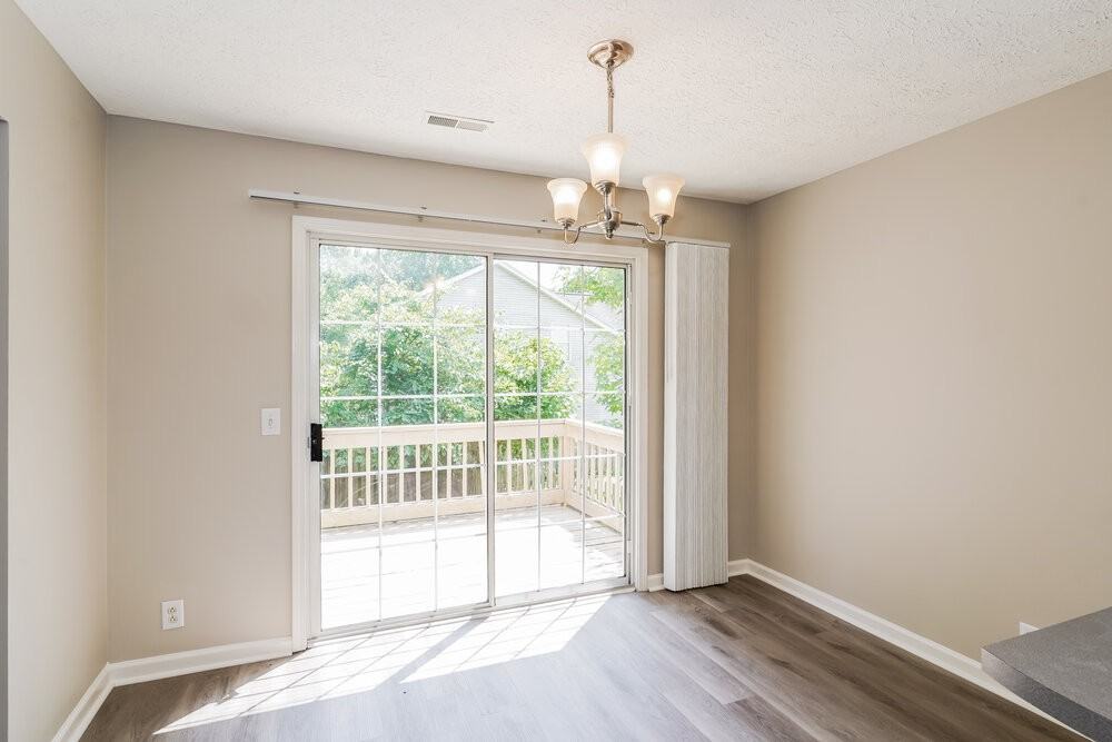 3505 Glenfalls Dr - Photo 6 of 17