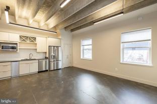 15 E Piccadilly St #201 - Photo 1 of 1
