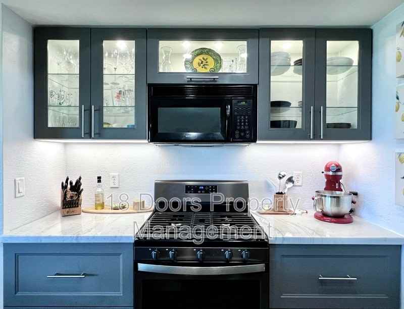 7027 Camino Pacheco - Photo 7 of 20