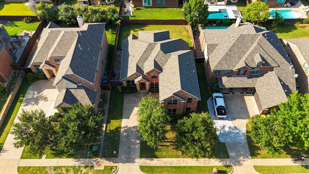 513 Royal Glade Dr - Photo 4 of 44