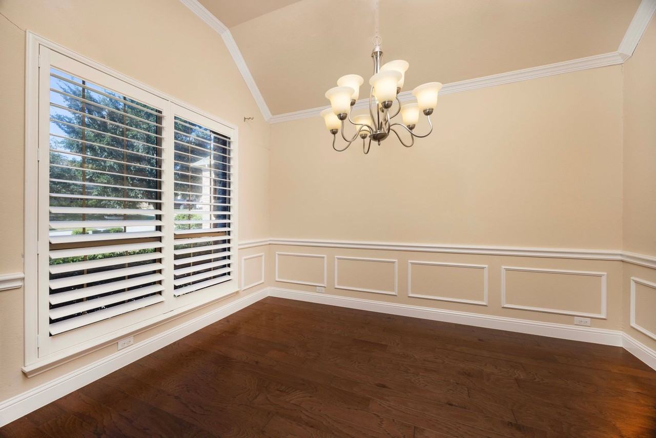 513 Royal Glade Dr - Photo 6 of 44