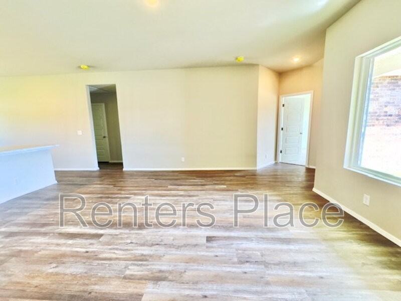 16404 S 85th East Ave - Photo 3 of 20