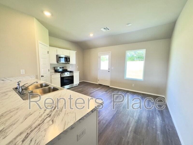 16404 S 85th East Ave - Photo 5 of 20