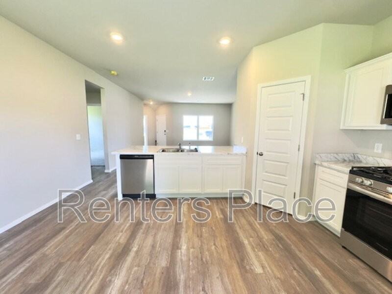 16404 S 85th East Ave - Photo 7 of 20